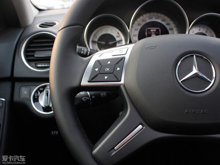 2011YC C 200 CGIrа