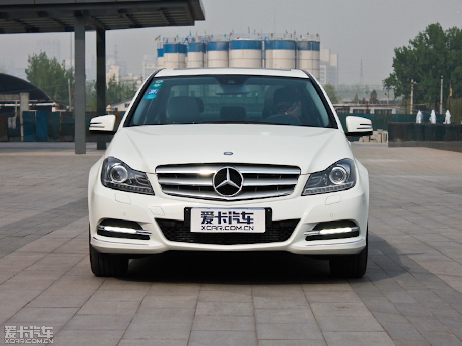 2011YC C 200 CGIrа