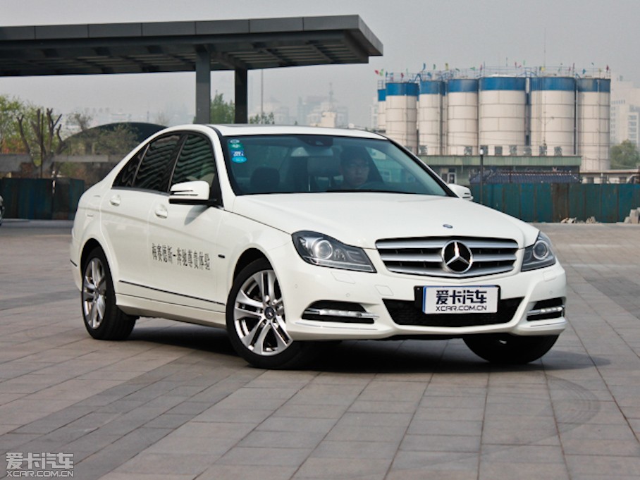 2011YC C 200 CGIrа