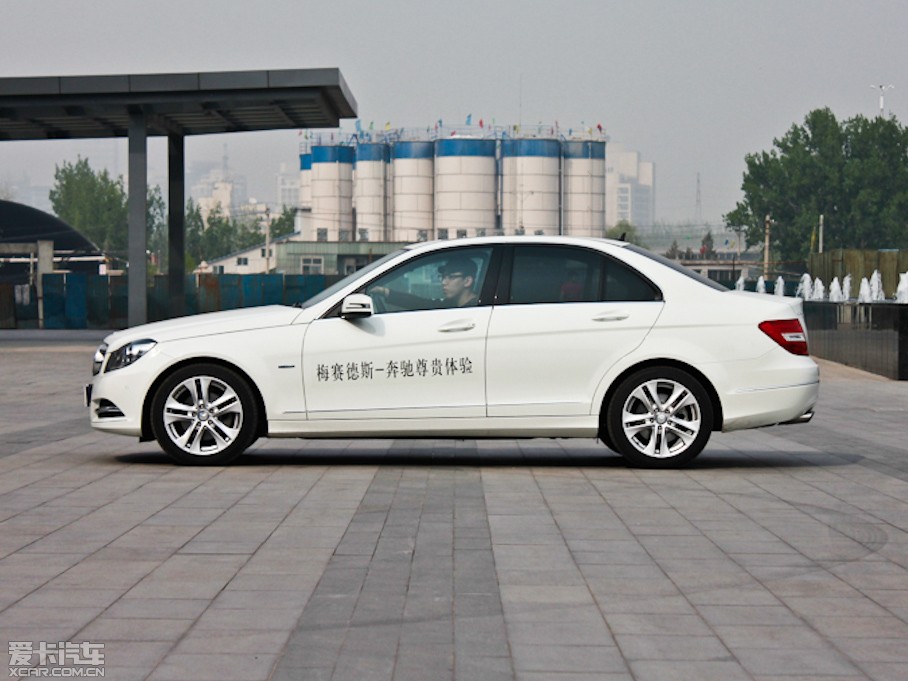 2011YC C 200 CGIrа