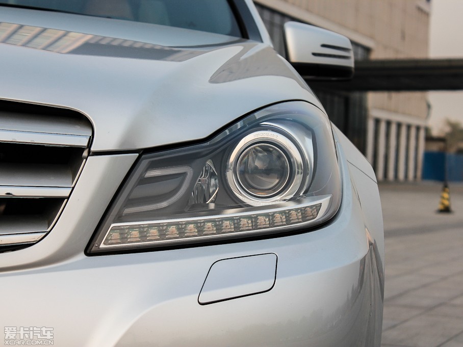 2011YC C 260 CGIrа