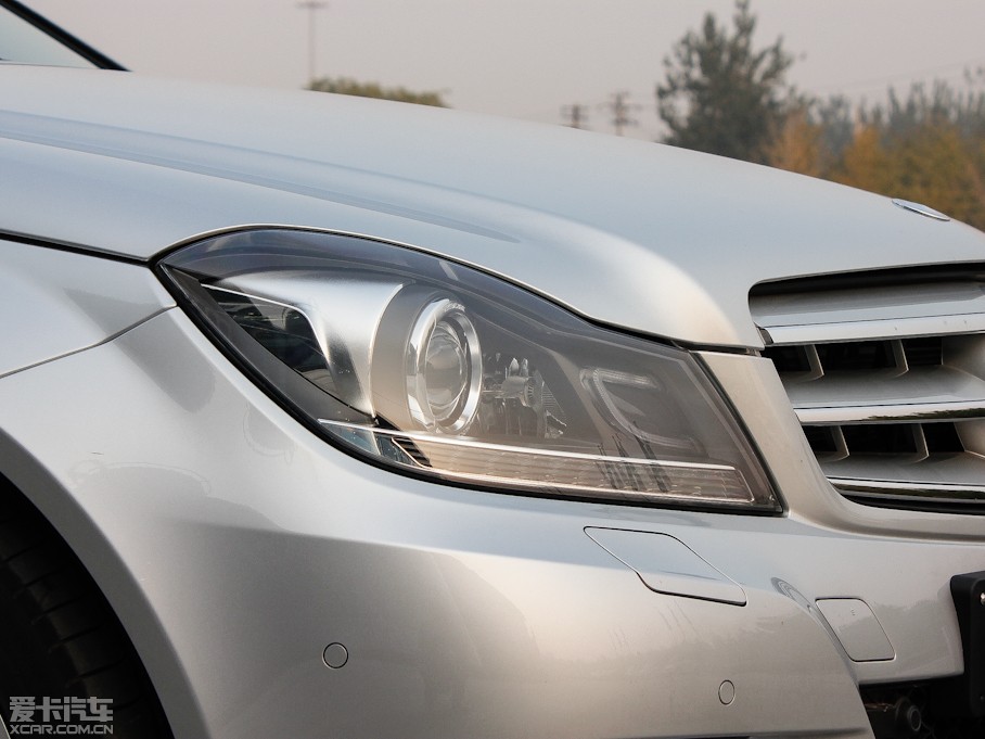 2011YC C 260 CGIrа