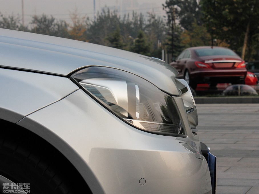 2011YC C 260 CGIrа