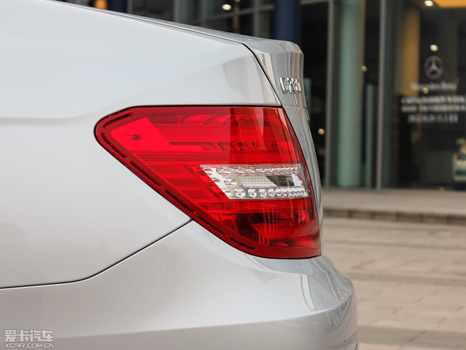 2011YC C 260 CGIrа