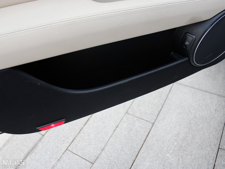 2011YC C 260 CGIrа