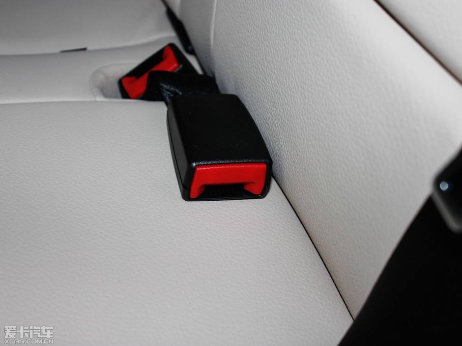 2011YC C 260 CGIrа