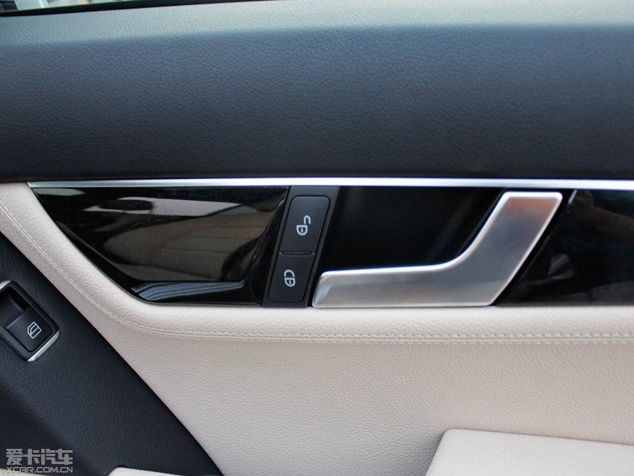 2011YC C 260 CGIr(sh)а