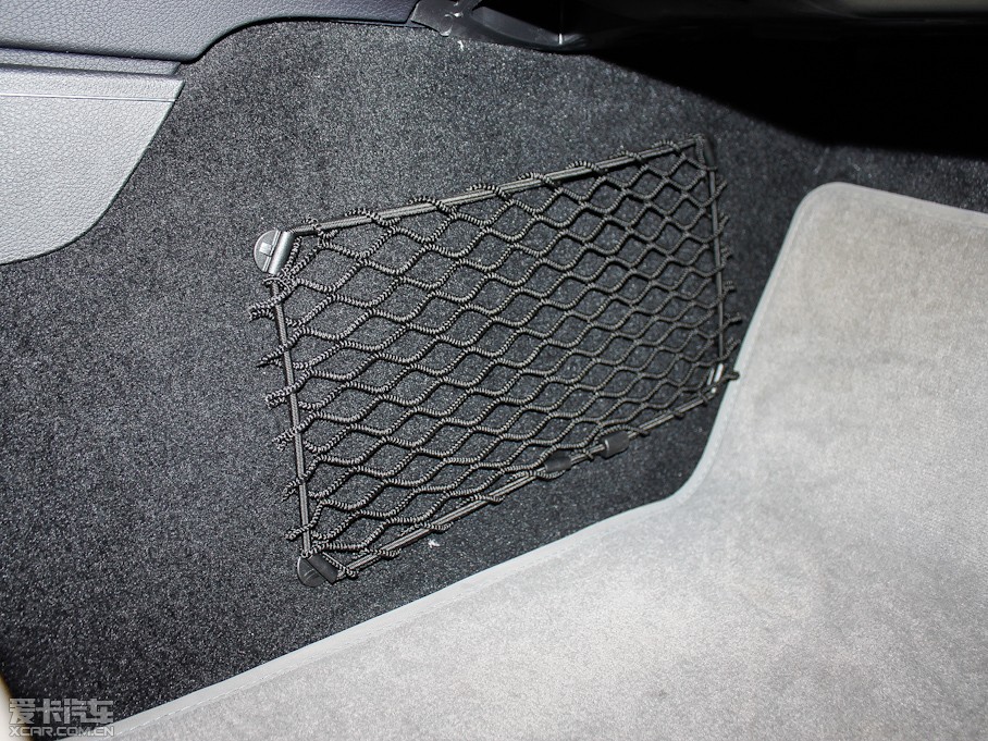 2011YC C 260 CGIrа