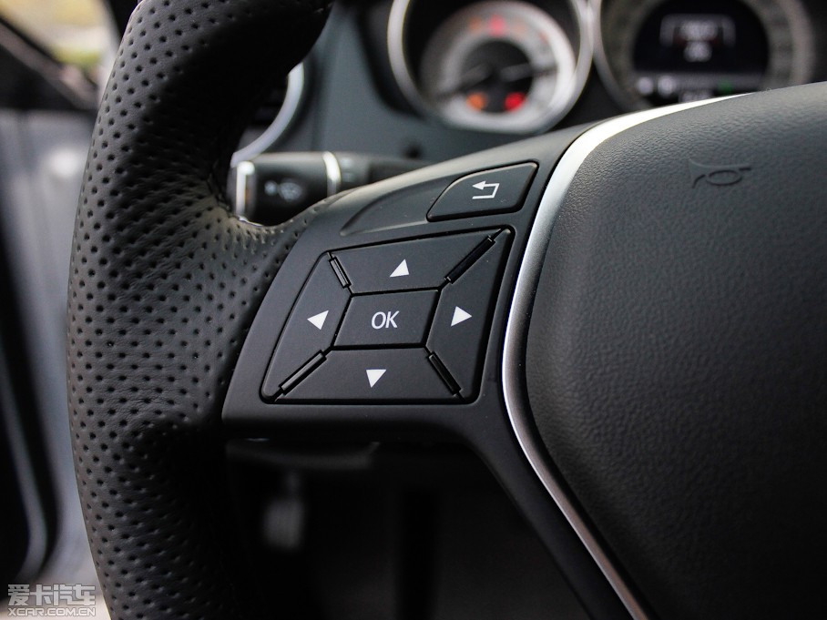 2011YC C 260 CGIrа