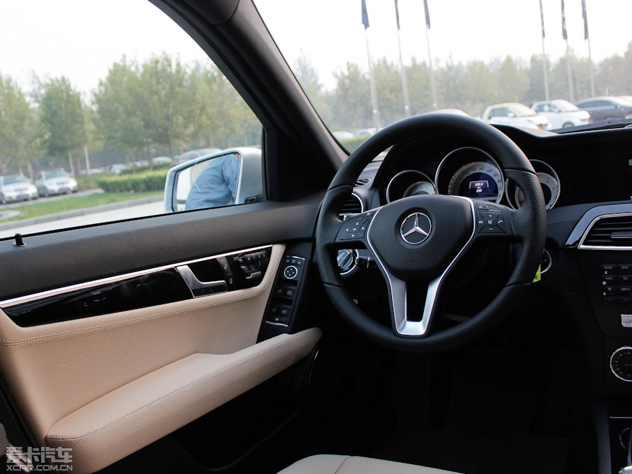 2011YC C 260 CGIrа