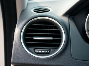 2011C 200 CGI(yu)Ű п؅^(q)