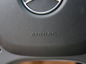 2011C 200 CGIŰ п؅^