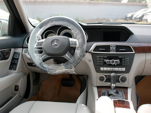 2011C 200 CGIŰ п؅^