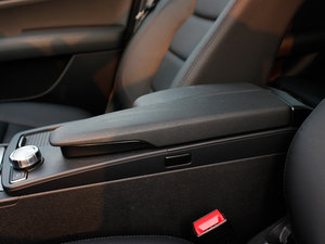 2011C 200 CGIr(sh)а g