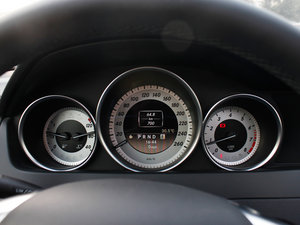 2011C 200 CGIrа п؅^