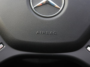 2011C 200 CGIrа п؅^