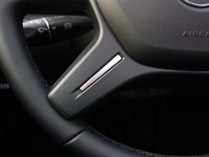 2011C 200 CGIrа п؅^