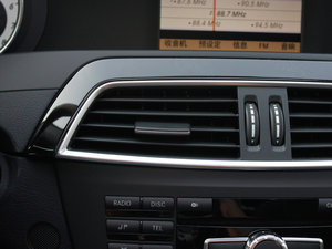 2011C 200 CGIrа п؅^