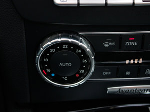 2011C 200 CGIrа п؅^