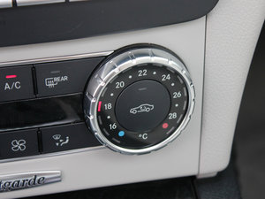 2011C 200 CGIrа п؅^