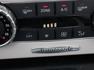 2011C 200 CGIrа п؅^