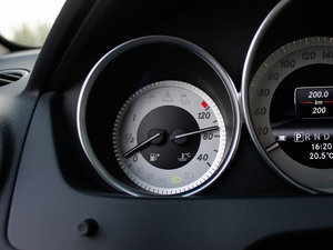 2011C 260 CGIrа п؅^