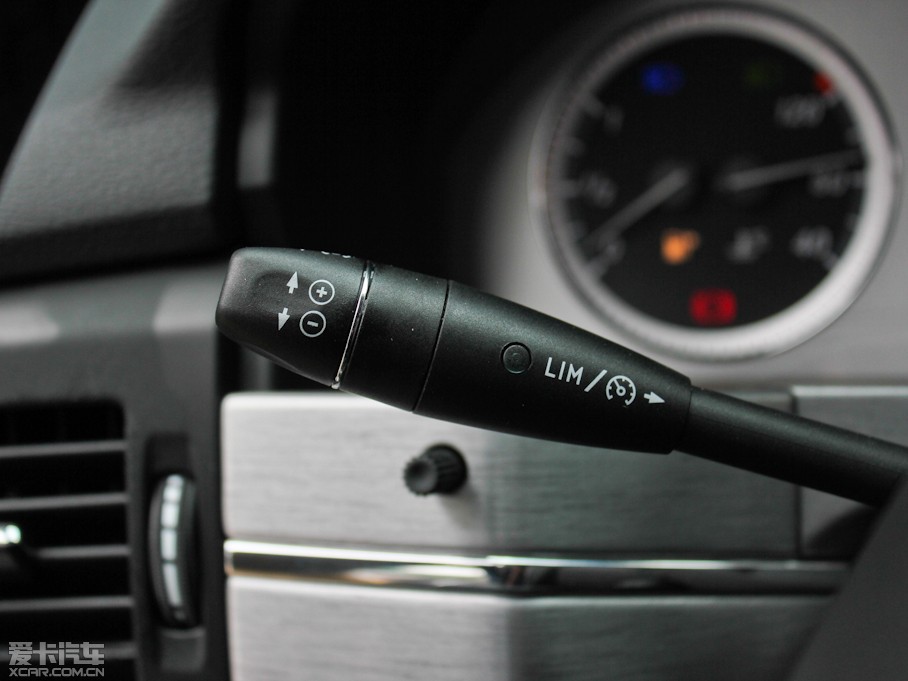 2012YGLK GLK 300 Ӹа