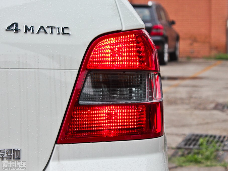 2012YGLK GLK 300 Ӹа