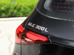 2025GLC 300 L 4MATIC Ӹ 5 ^