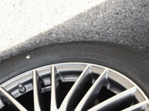 2025GLC 300 L 4MATIC Ӹ 5 ^