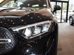 2025GLC 300 L 4MATIC Ӹ 5 ^