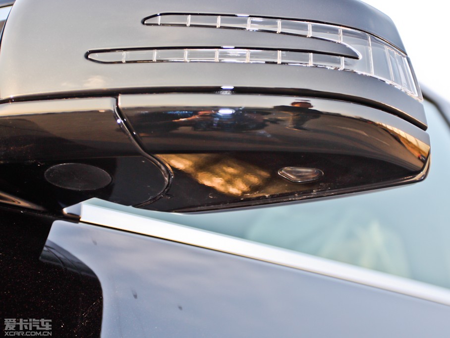 2012YE E 300L rа