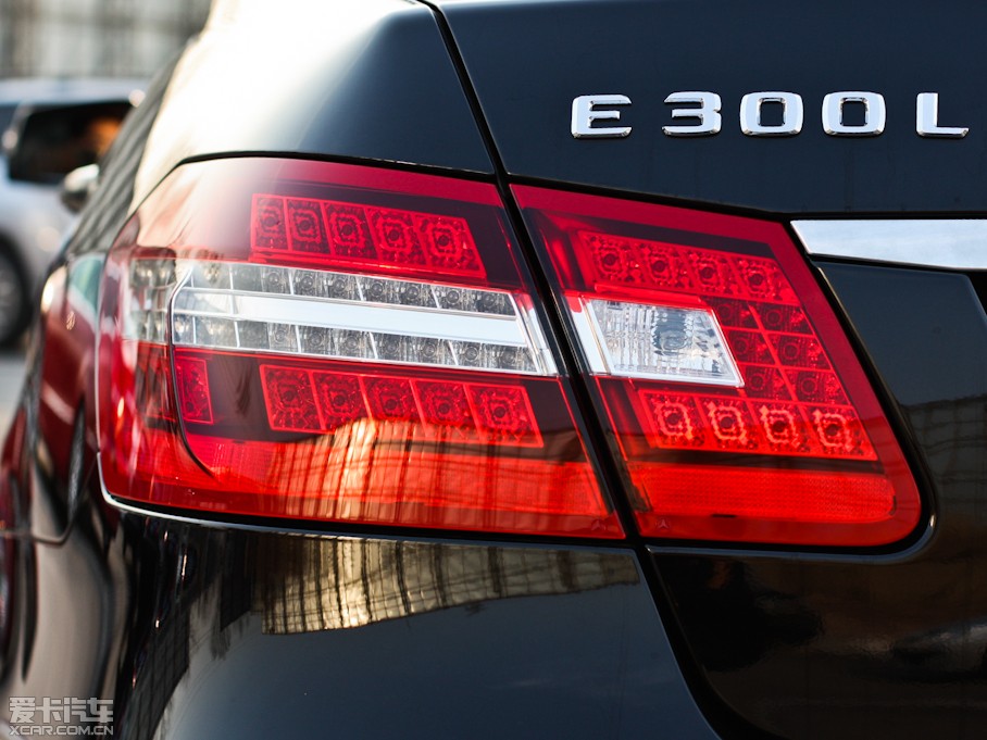 2012YE E 300L rа