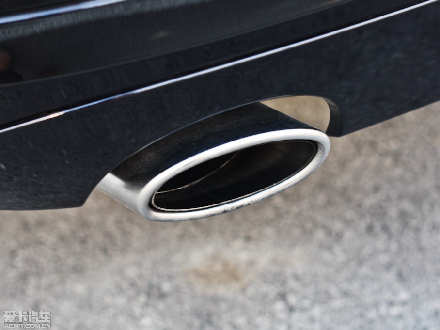 2012YE E 300L rа