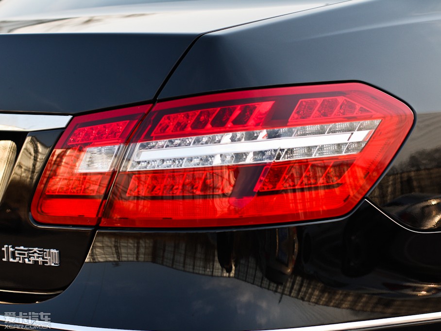 2012YE E 300L rа