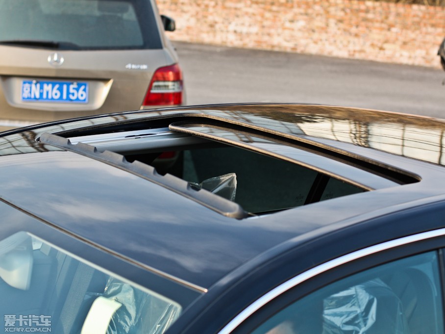 2012YE E 300L rа