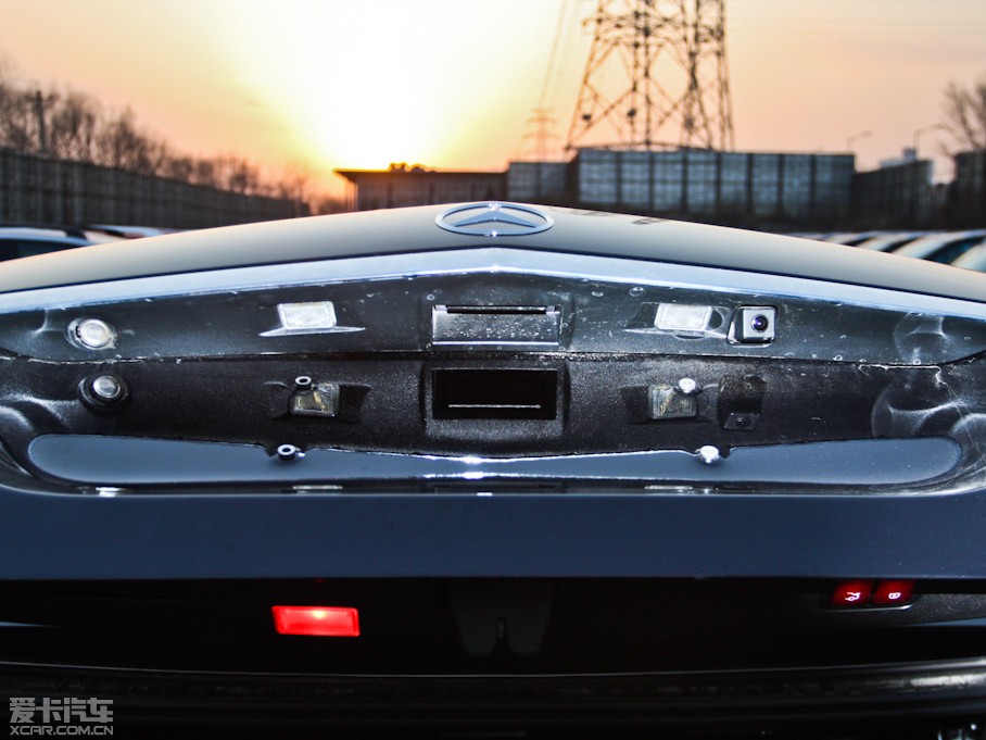 2012YE E 300L rа