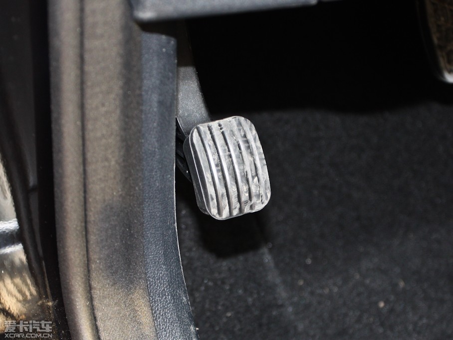 2012YE E 300L rа