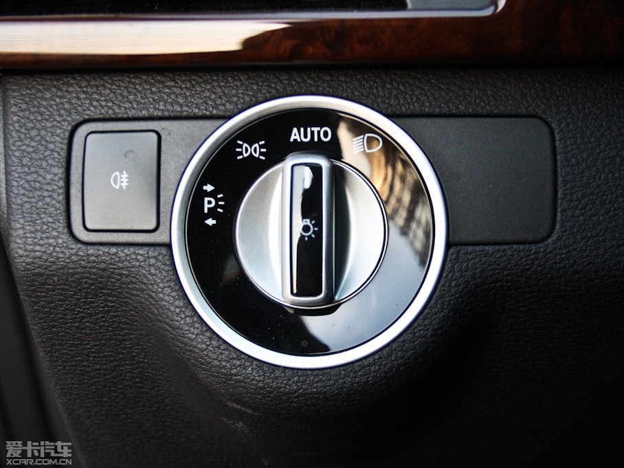 2012YE E 300L rа