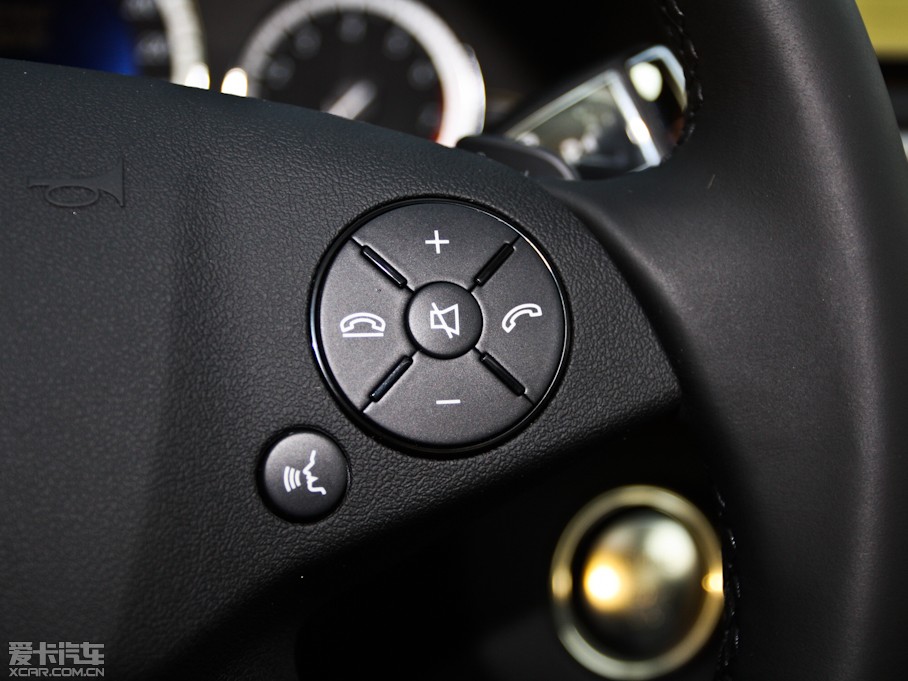 2012YE E 300L rа