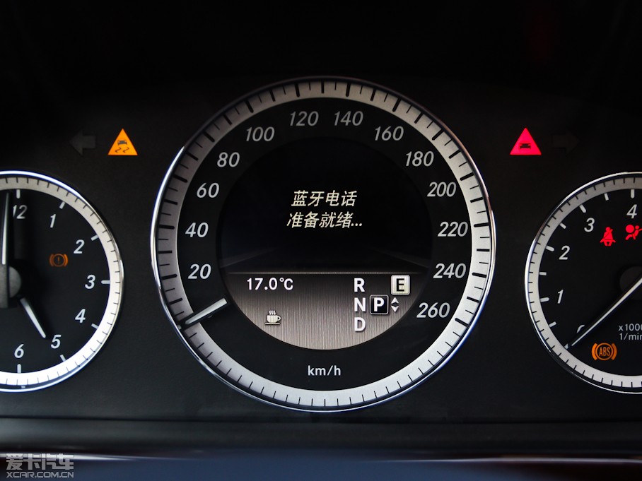 2012YE E 300L rа