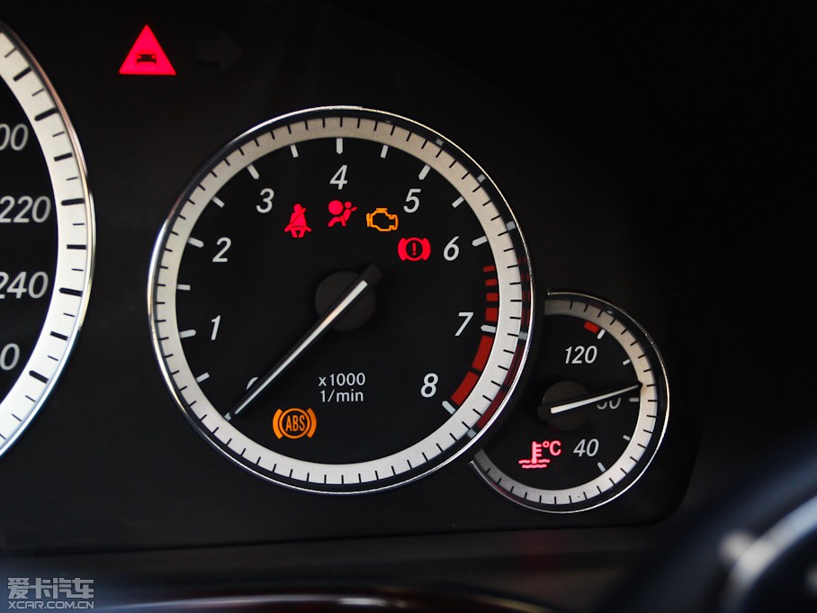 2012YE(j) E 300L r(sh)а