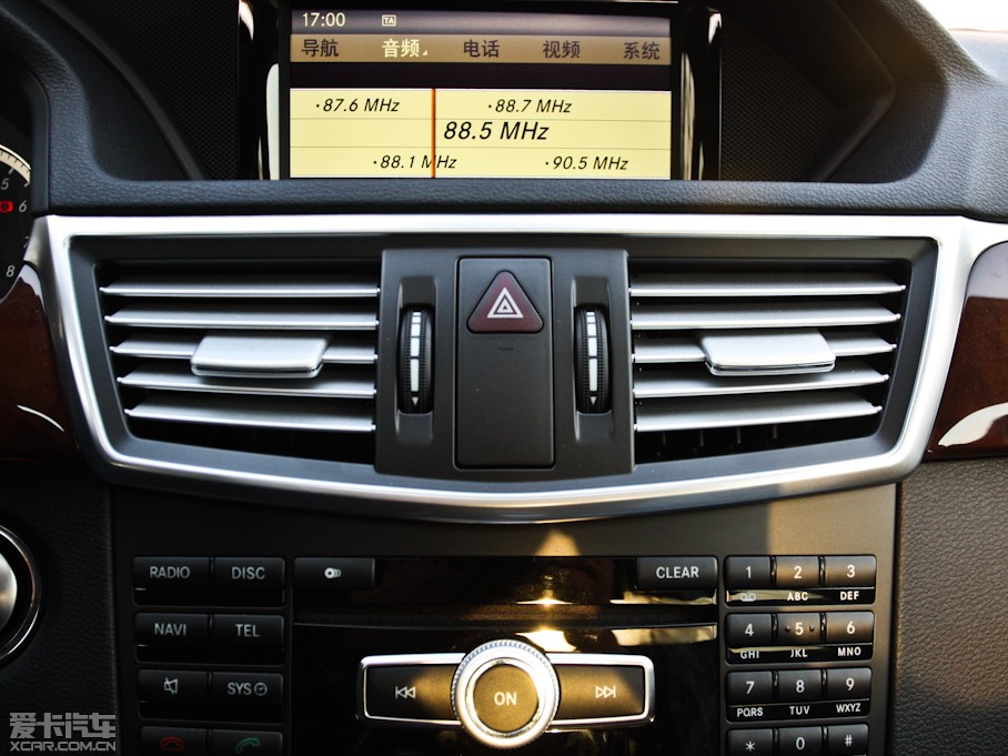 2012YE E 300L rа