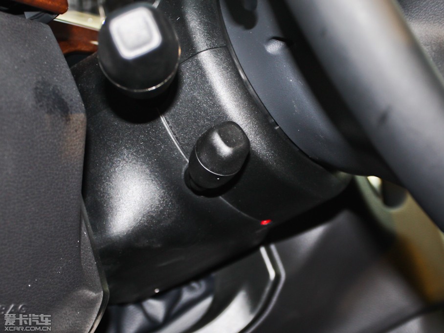 2012YE E 300L rа