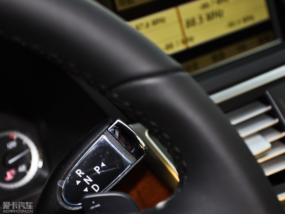 2012YE E 300L rа