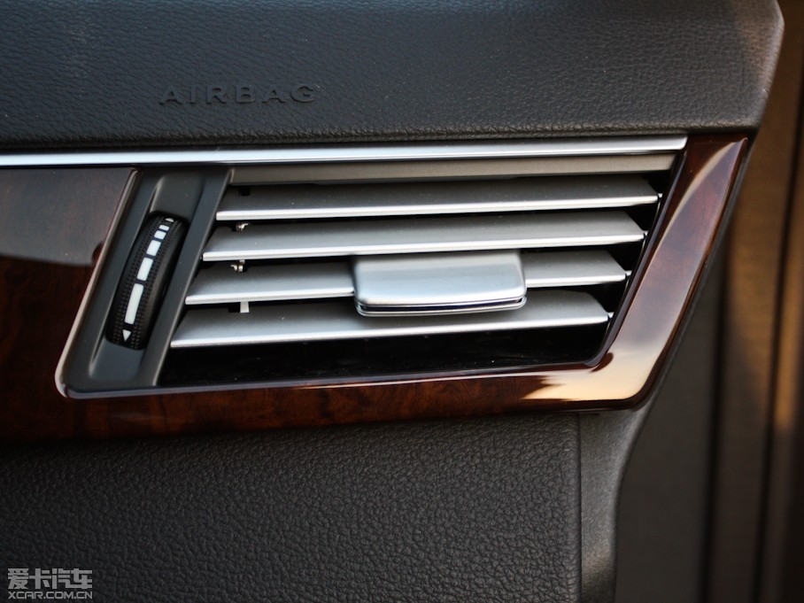 2012YE E 300L rа