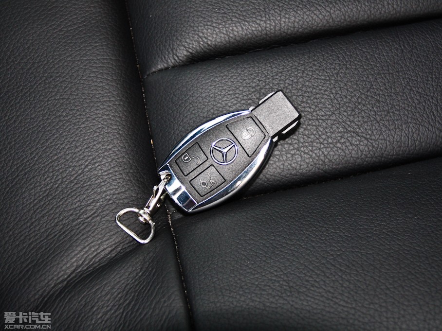 2012YE E 300L rа