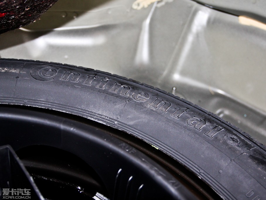 2012YE E 300L rа