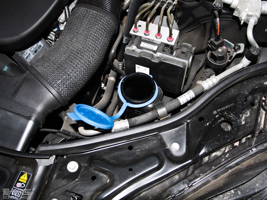 2012YE E 300L rа