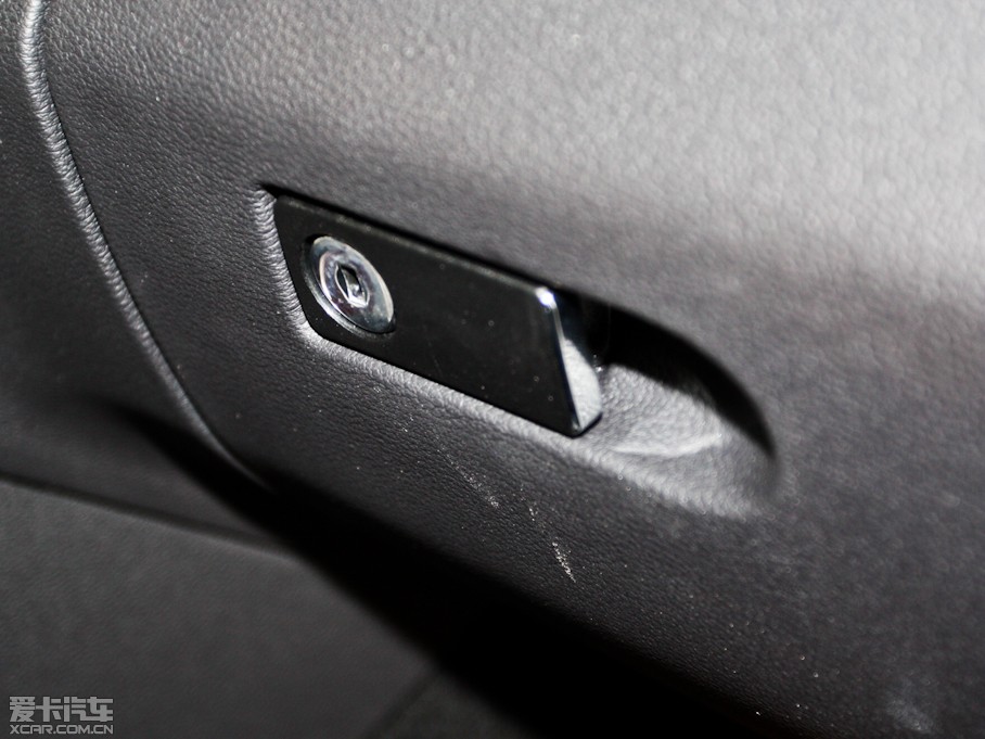 2012YE E 300L rа